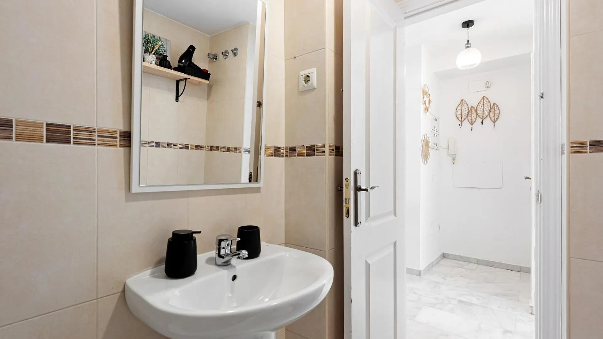 Rd Berrocal Wifi Aire Acondicionado Apartment Malaga